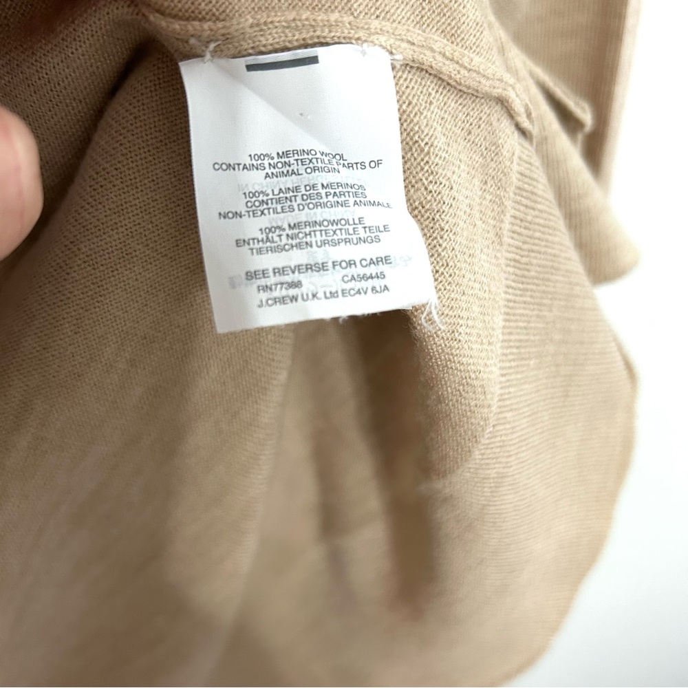 J. Crew Classic 100% Merino Wool Long Cardigan Sweater Preppy Tan Stone EUC sz M - Picture 8 of 10